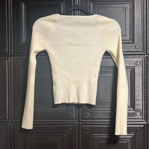 SHEIN ribbed sweater - Picture 2 of 3